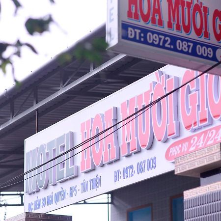 Hotel Nha Nghi Hoa Muoi Gio Tan Tao Exteriér fotografie